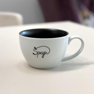 Pískování a barvení keramiky