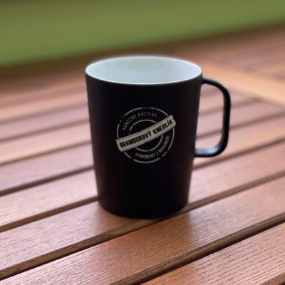 Pískování a barvení keramiky