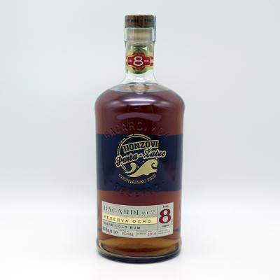 Hloubkové pískovaní a barvení skla